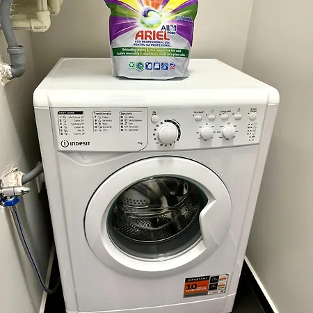 Avenew Luxury 3 Sofía